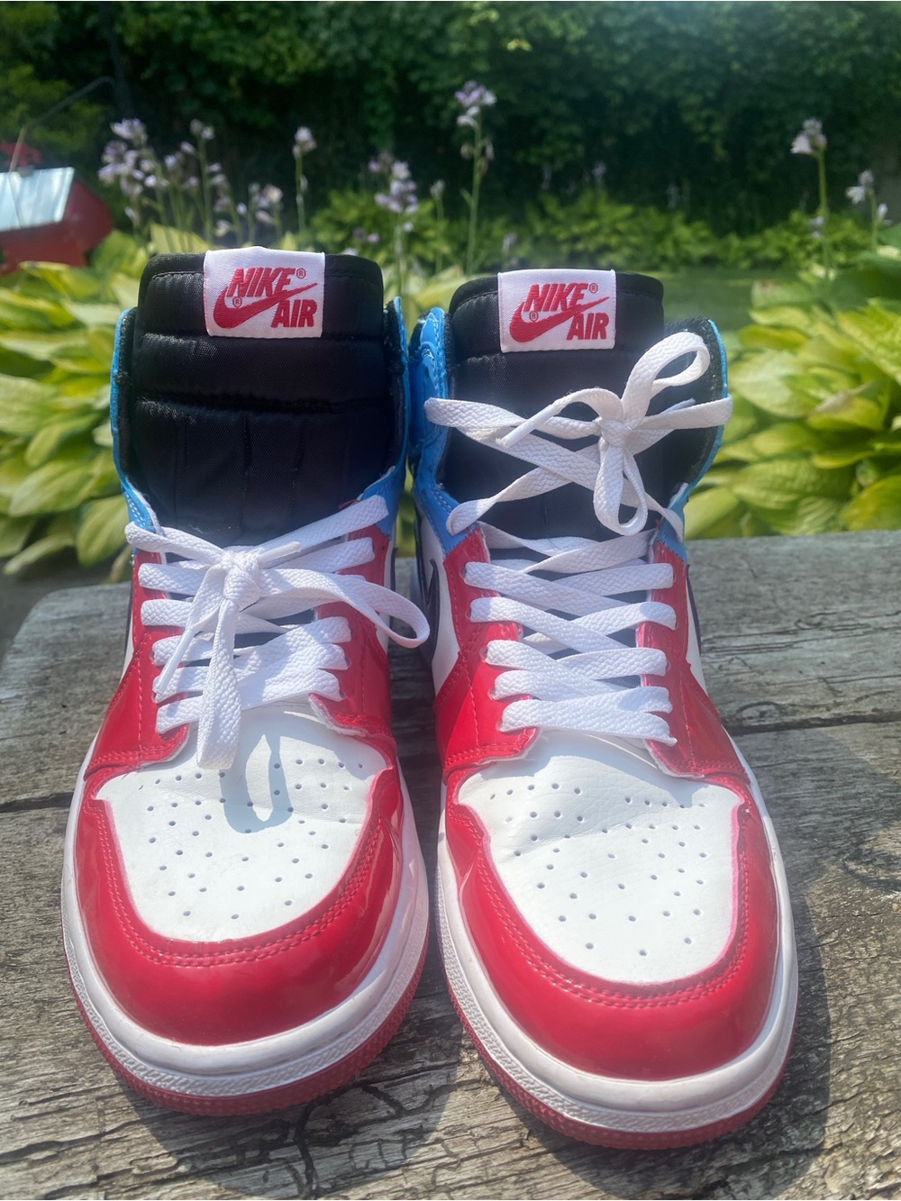 Sneaker. in Red, White & Blue